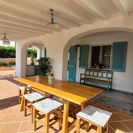 Feriehus Il Giardino Davanti Al Mare