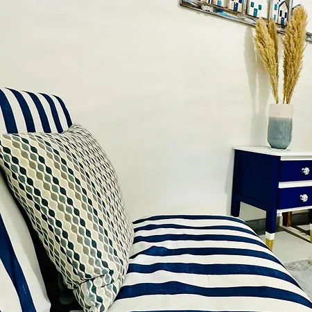 Il Giardino Davanti Al Mare *