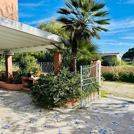 Dom wakacyjny Il Giardino Davanti Al Mare Orosei