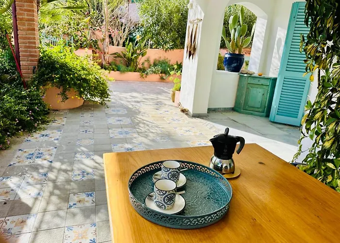 Il Giardino Davanti Al Mare Orosei
